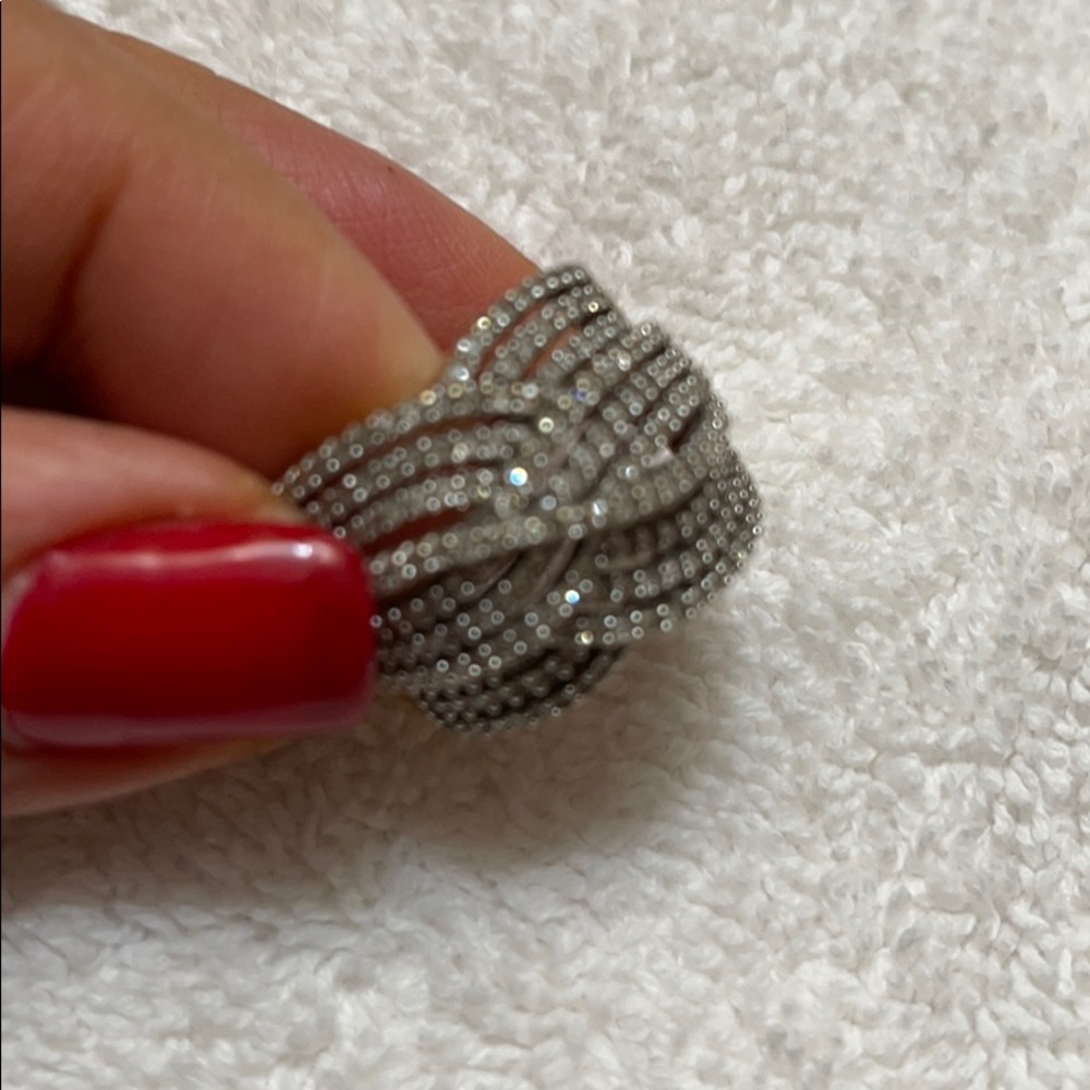 14 Karat Gold ring with REAL Diamonds  Sz 7.5